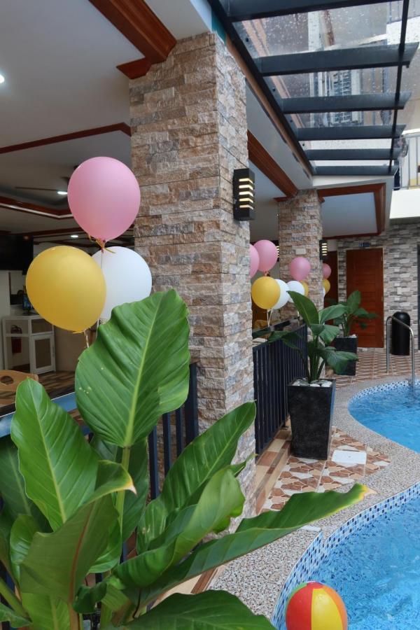 Tayabas The Legacy Hotel מראה חיצוני תמונה